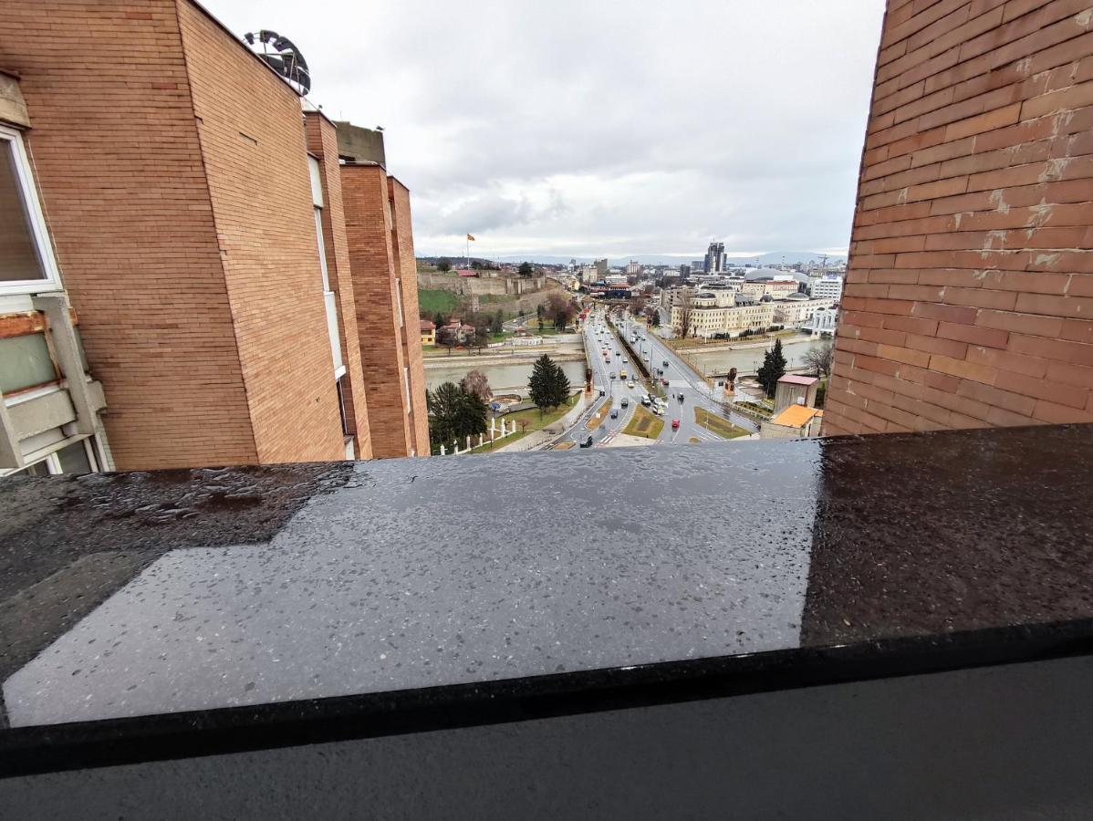 Smart Luxury Penthouse Suites - Private Sauna, Hot-Tub, Home Cinema At The Best Location In Skopie Exterior foto